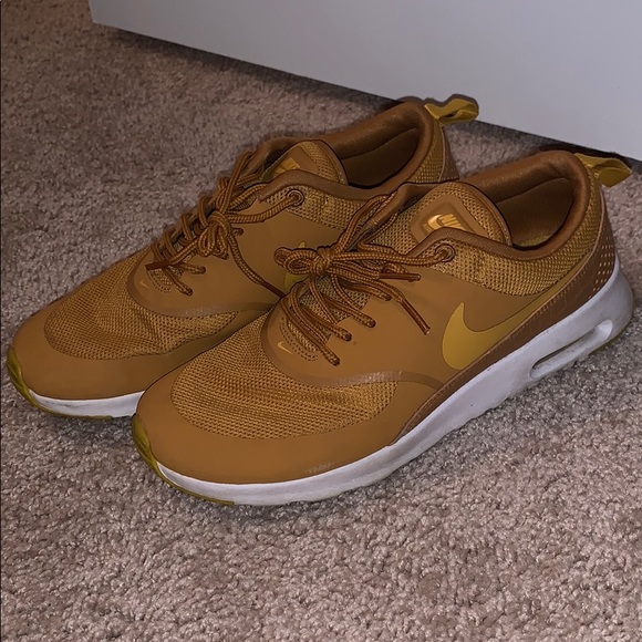 nike air max thea mustard yellow